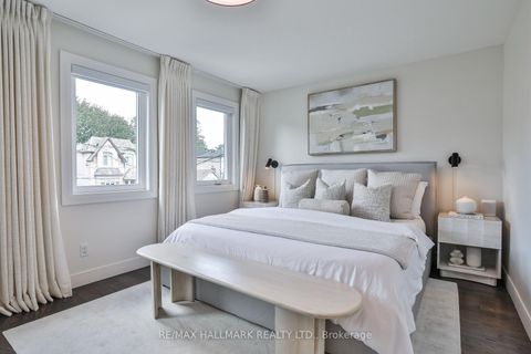 Photo 20 at 163 Roe Avenue, Nortown, Toronto