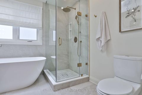 Photo 23 at 163 Roe Avenue, Nortown, Toronto