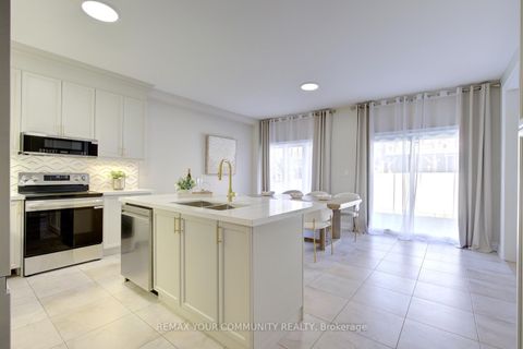 Photo 7 at 85 Coral Acres Drive, Patterson, Vaughan