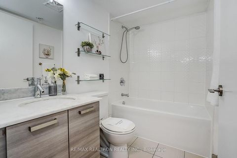 Photo 6 at 603E - 36 Lisgar Street, Little Portugal, Toronto