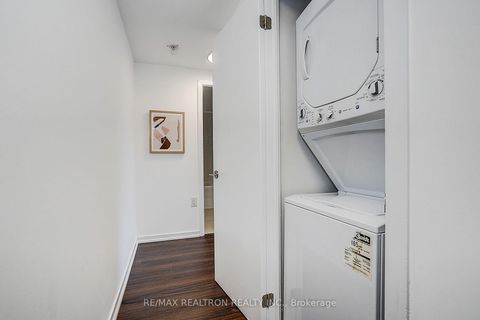 Photo 9 at 603E - 36 Lisgar Street, Little Portugal, Toronto