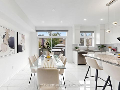Photo 16 at 15 Vedette Way, Vellore Village, Vaughan