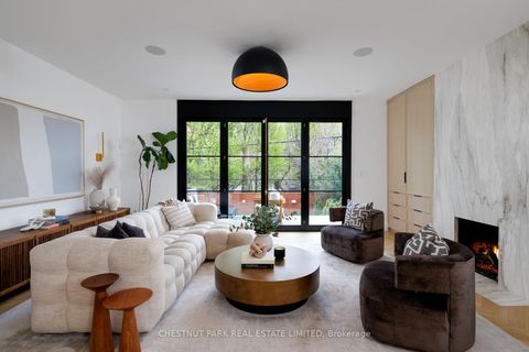 Photo 19 at 27 Boswell Avenue, Annex, Toronto