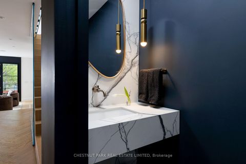 Photo 23 at 27 Boswell Avenue, Annex, Toronto