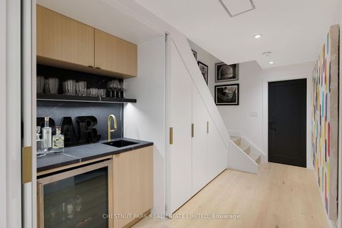Photo 43 at 27 Boswell Avenue, Annex, Toronto