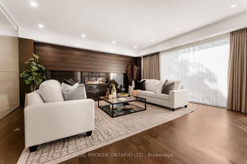 Photo 4 at 436 Glengarry Avenue, Nortown, Toronto