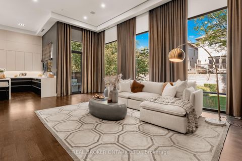 Photo 15 at 436 Glengarry Avenue, Nortown, Toronto
