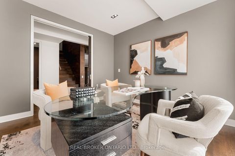Photo 18 at 436 Glengarry Avenue, Nortown, Toronto