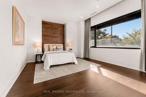 Photo 22 at 436 Glengarry Avenue, Nortown, Toronto