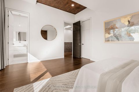Photo 23 at 436 Glengarry Avenue, Nortown, Toronto