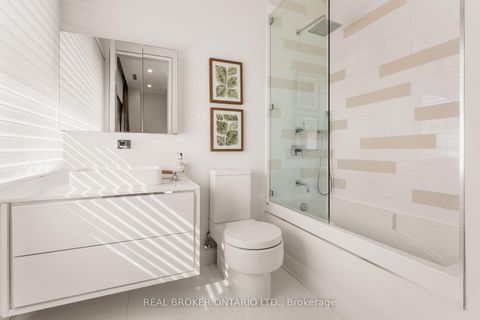 Photo 24 at 436 Glengarry Avenue, Nortown, Toronto