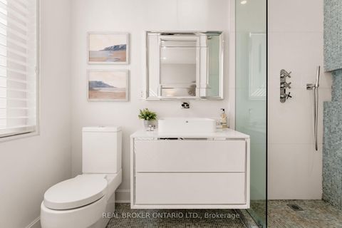 Photo 32 at 436 Glengarry Avenue, Nortown, Toronto