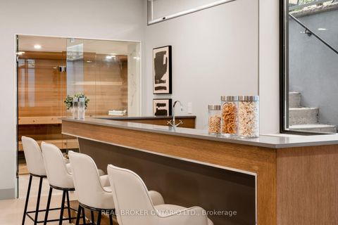 Photo 38 at 436 Glengarry Avenue, Nortown, Toronto