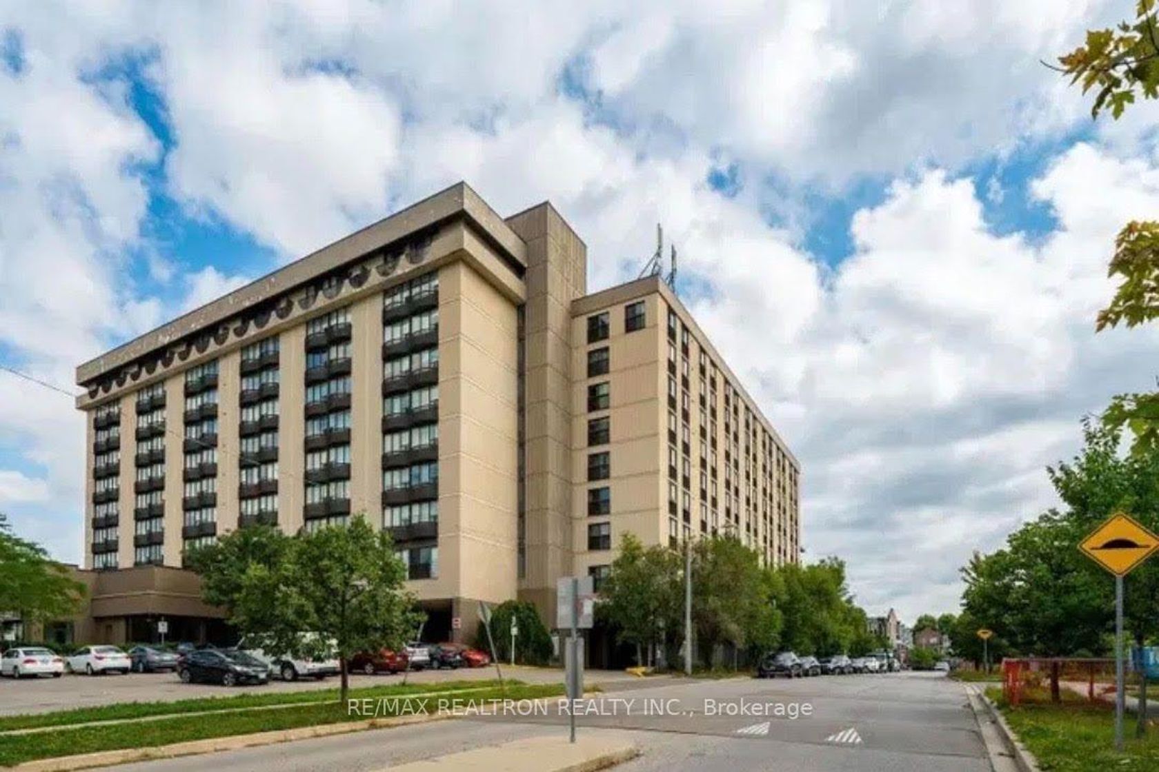 708 - 2737 Keele Street, CFB, Toronto 