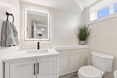 Photo 39 at 20 Ringwood Crescent, Henry Farm, Toronto