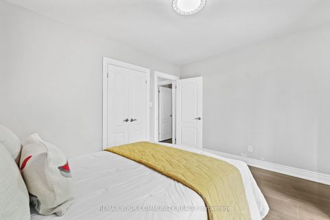 Photo 18 at 23 Penetang Crescent, Bendale, Toronto