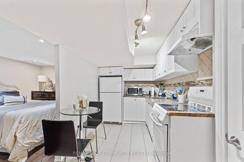Photo 25 at 23 Penetang Crescent, Bendale, Toronto