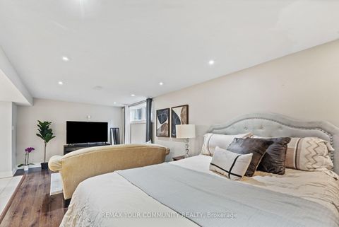 Photo 28 at 23 Penetang Crescent, Bendale, Toronto