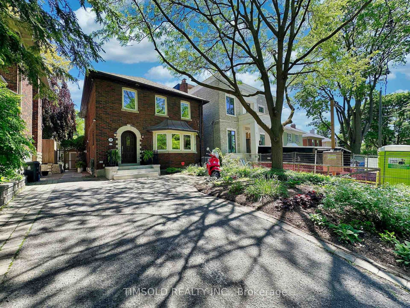 29 Tarlton Road, Forest Hill South, Toronto 