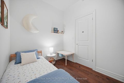 Photo 15 at 103 - 2855 Bloor Street W, Queensway, Toronto