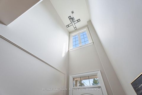 Photo 3 at 192 Erskine Avenue, Mount Pleasant East, Toronto