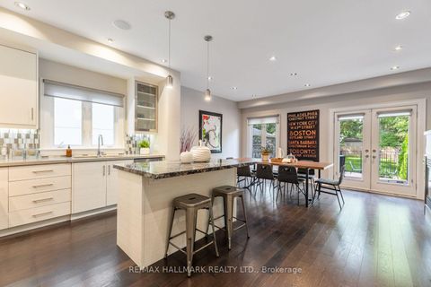 Photo 7 at 192 Erskine Avenue, Mount Pleasant East, Toronto