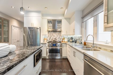 Photo 8 at 192 Erskine Avenue, Mount Pleasant East, Toronto