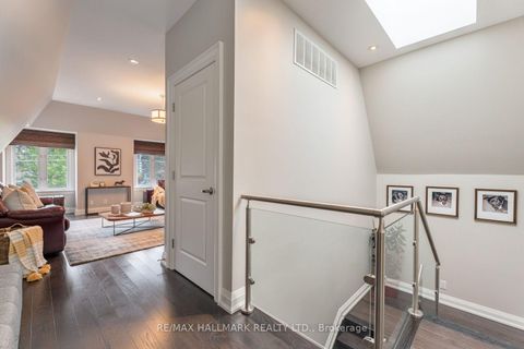 Photo 26 at 192 Erskine Avenue, Mount Pleasant East, Toronto