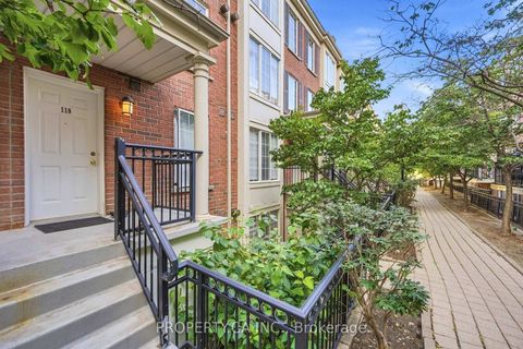 Photo 2 at 118 - 3 Everson Drive, Willowdale East, Toronto