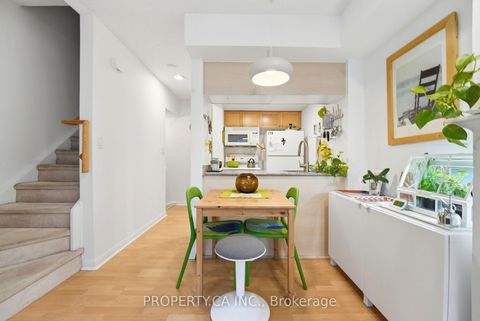 Photo 15 at 118 - 3 Everson Drive, Willowdale East, Toronto