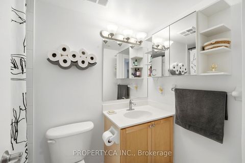 Photo 20 at 118 - 3 Everson Drive, Willowdale East, Toronto