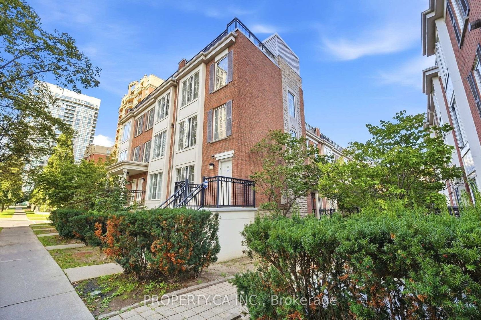 118 - 3 Everson Drive, Willowdale East, Toronto photo number 2