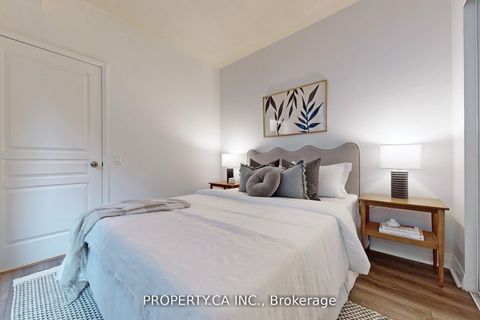 Photo 17 at 301 - 1121 Bay Street, Bay Street Corridor, Toronto