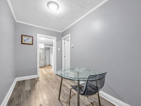 Photo 8 at 201 Linsmore Crescent, East York, Toronto
