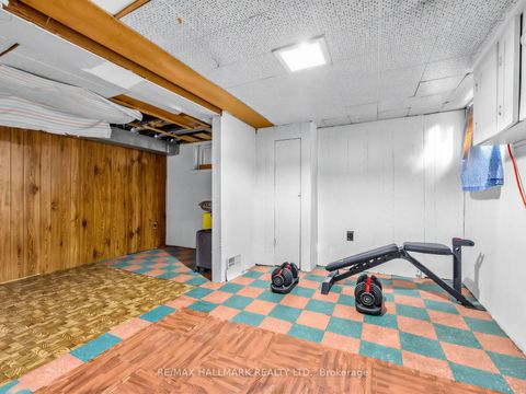 Photo 19 at 201 Linsmore Crescent, East York, Toronto