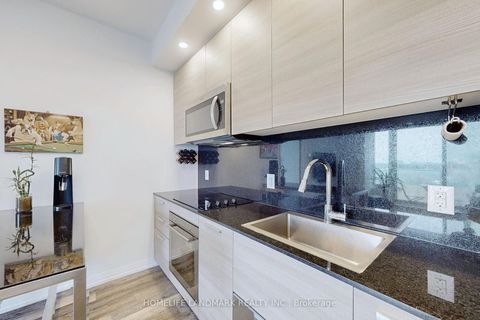 Photo 3 at 10 - 75 Canterbury Place, Willowdale West, Toronto