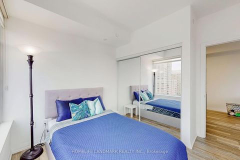 Photo 7 at 10 - 75 Canterbury Place, Willowdale West, Toronto