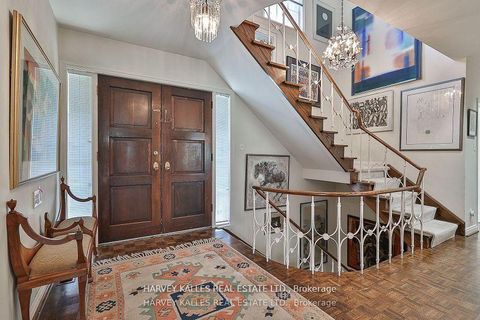 Photo 5 at 38 Fifeshire Road, Windfields, Toronto