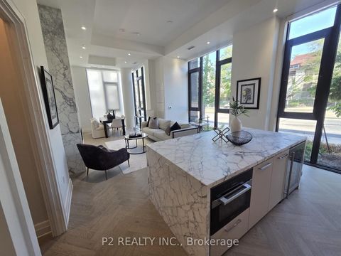 Photo 3 at 102 - 2 Forest Hill Road, Casa Loma, Toronto