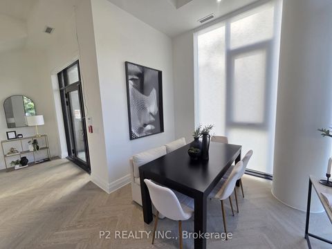 Photo 7 at 102 - 2 Forest Hill Road, Casa Loma, Toronto