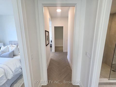 Photo 12 at 102 - 2 Forest Hill Road, Casa Loma, Toronto