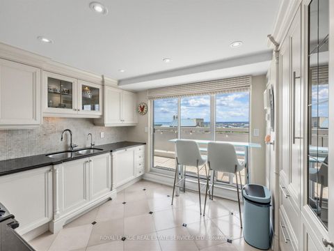 Photo 14 at 3201 - 2269 Lake Shore Boulevard W, Mimico, Toronto