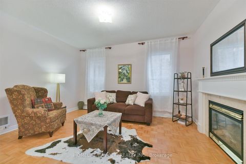 Photo 11 at 26 Honeyview Street, Patterson, Vaughan