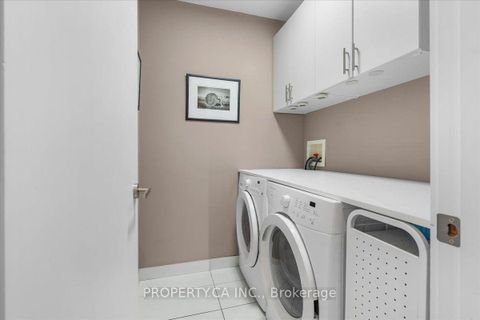Photo 18 at 244 Manning Avenue, Bellwoods, Toronto
