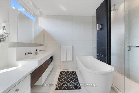 Photo 31 at 244 Manning Avenue, Bellwoods, Toronto