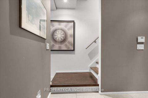 Photo 35 at 244 Manning Avenue, Bellwoods, Toronto