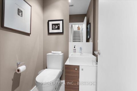 Photo 37 at 244 Manning Avenue, Bellwoods, Toronto