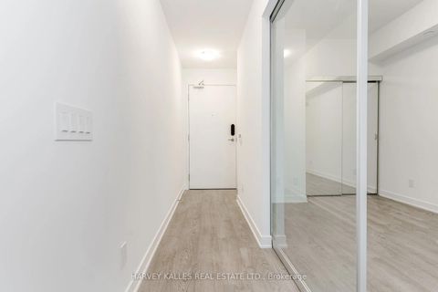 Photo 3 at 410 - 543 Richmond Street W, Waterfront Communities C1, Toronto