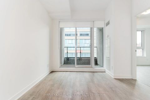 Photo 5 at 410 - 543 Richmond Street W, Waterfront Communities C1, Toronto