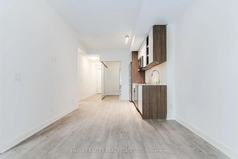 Photo 7 at 410 - 543 Richmond Street W, Waterfront Communities C1, Toronto